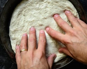 skillet-vegan-focaccia-dough